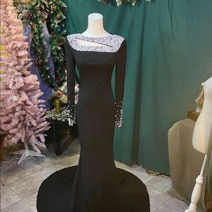 Elegant Black Long Sleeve Gown with Pearl Accents